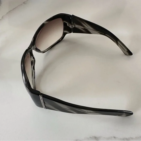 Gucci Sunglasses GG 2902/S Oversized Sunglasses - Picture 9 of 11